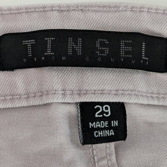 TINSEL DENIM COUTURE Lavender Denim Mid-Rise Scalloped Shorts; Size 29 - Picture 3 of 5